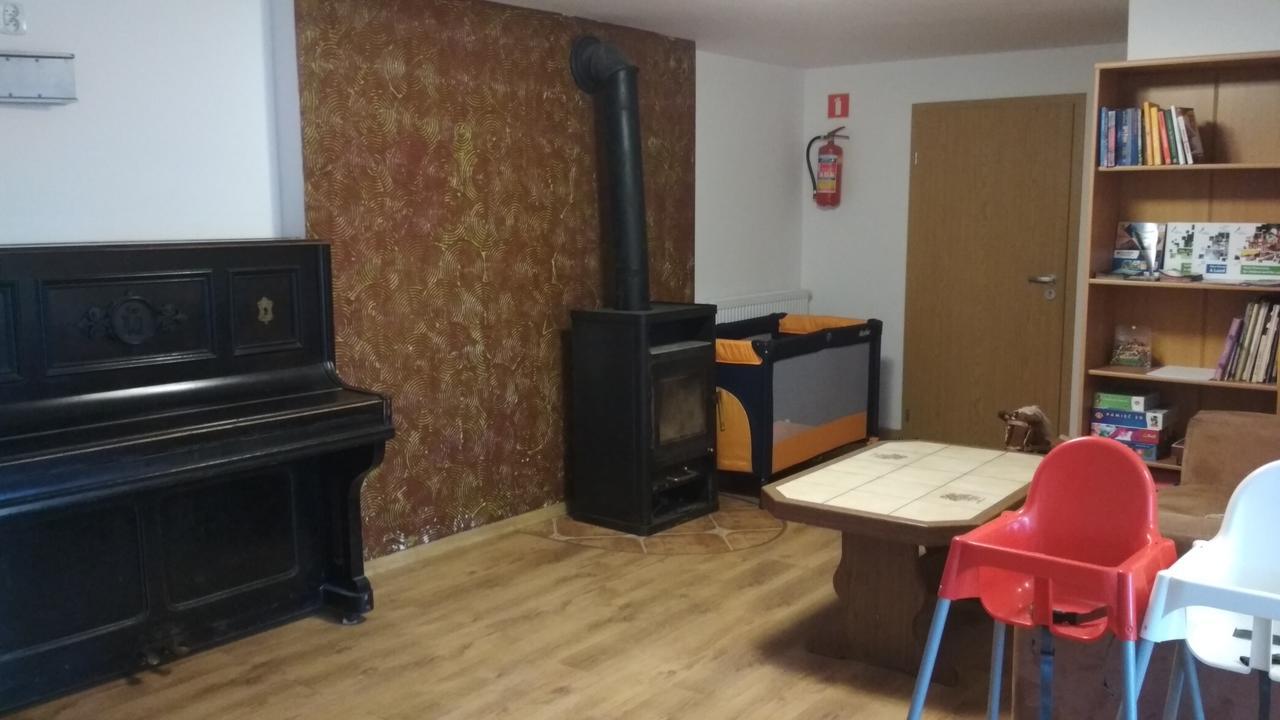 Pokoje Goscinne Jaskolcze Gniazdo Dziwnówek Kültér fotó